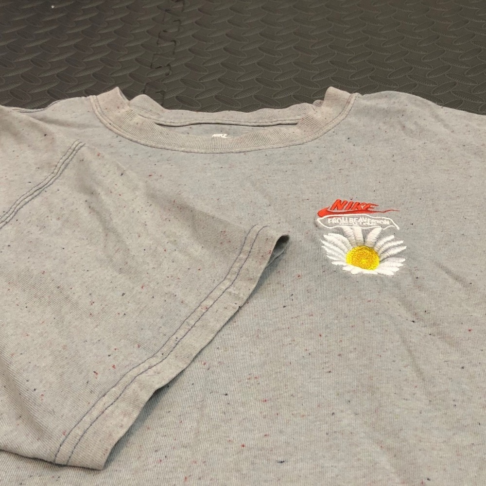 Nike T-Shirt Mens XL Tall Gray Have A Nike Day Daisy Speckled Loose Fit Tee